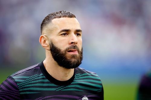 Benzema rời đi là cú đánh khiến Real Madrid choáng váng