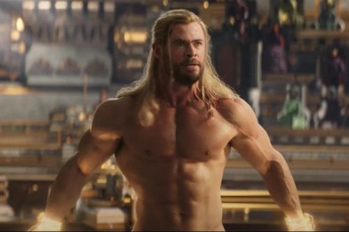 Chris Hemsworth bội thực vì đóng Thor