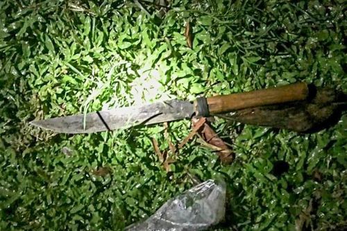 Mâu thuẫn trong cuộc nhậu, 3 thanh niên đâm người tử vong