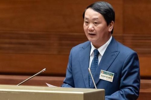 Bộ trưởng Hầu A Lềnh: Trăn trở của tôi trùng với trăn trở của đồng bào