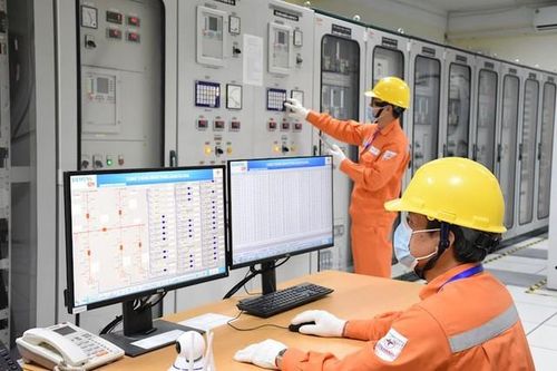 Thủ tướng chỉ đạo thực hiện các giải pháp bảo đảm cung ứng điện mùa khô năm 2023 và thời gian tới