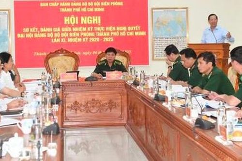 Bộ đội Biên phòng TPHCM: Tăng cường kiểm soát xuất nhập cảnh, xây dựng thủ tục biên phòng điện tử
