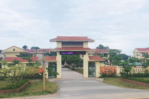 Nam sinh lỡ kỳ thi vào lớp 10 vì bị nhóm bạn đánh nhập viện