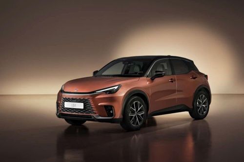 Lexus LBX 2023 ra mắt