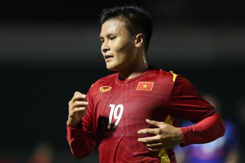 Thực hư tin đồn Quang Hải nhận lương 100 triệu/tháng ở V-League