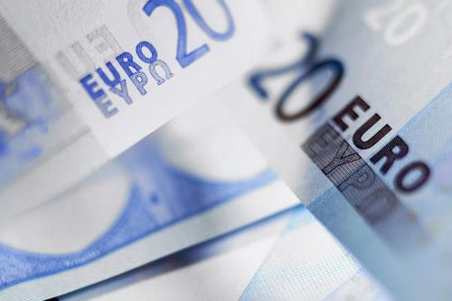 Báo Đức: EU đang cạn tiền