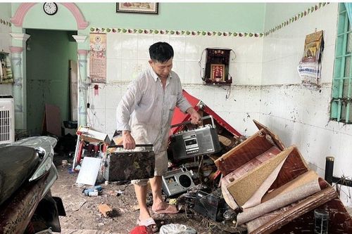 Đồng Nai: Hỗ trợ ban đầu các hộ dân thiệt hại do lũ quét ở Nhơn Trạch