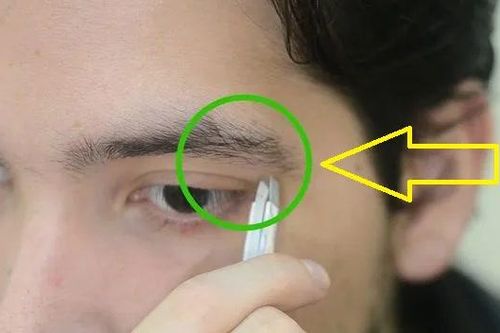 Các cụ nói: 'Nam sợ mày thưa, nữ sợ mũi cong', sao lại sợ?