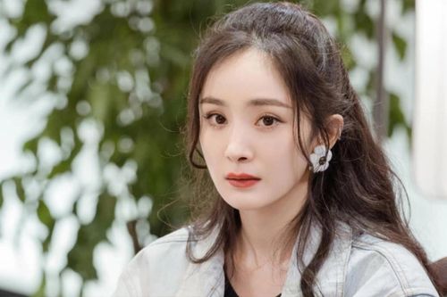Dương Mịch bị đào lại hành động cứu người cách đây 10 năm: Xứng đáng là đỉnh lưu đáng để học hỏi