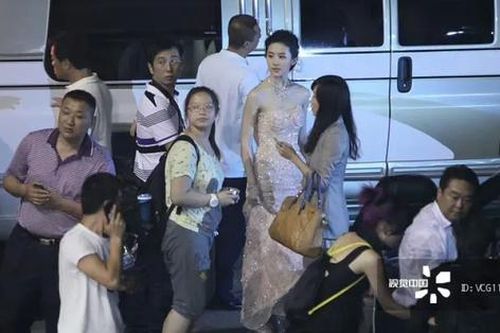 Lưu Diệc Phi chứng minh nét đẹp tỏa sáng ở mọi khung cảnh