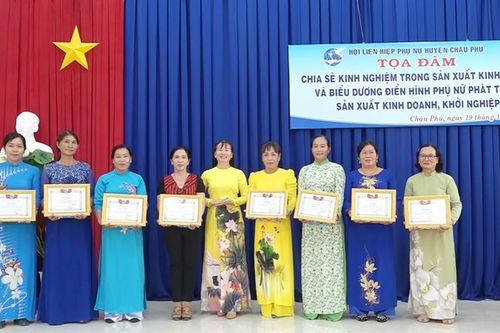 Đồng hành với phụ nữ khởi nghiệp