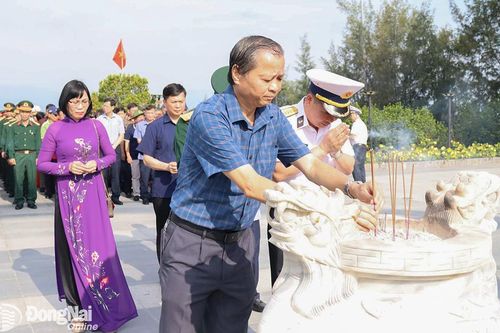 Vì nơi ấy là Trường Sa…