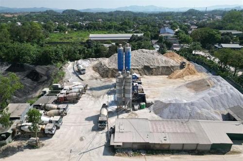 Xử phạt 2 trạm trộn bê tông không phép