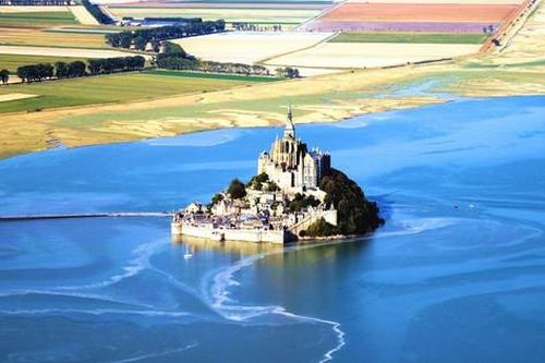 Khám phá Mont Saint Michel - biểu tượng của người Pháp về sự kiên cường và tự do
