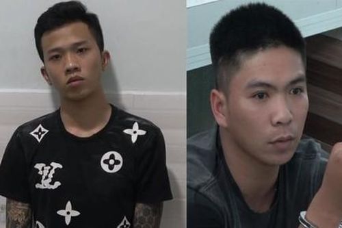 Bắt nóng cặp đôi cướp dây chuyền, thu súng rulo cùng 4 viên đạn, 2 bình xịt hơi cay