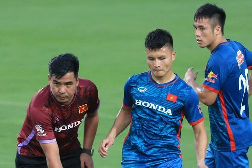 Quang Hải trở lại, tuyển Việt Nam chỉ còn thiếu Công Phượng, Văn Toàn