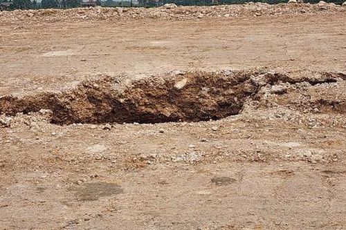 Thanh Hóa: Vì sao dự án nâng cấp đê Ngọc Lẫm đang thi công bị sụt lún?