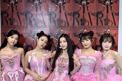 Tour concert bất ổn của Red Velvet: 4/5 thành viên gặp vấn đề sức khỏe, SM vẫn thờ ơ?