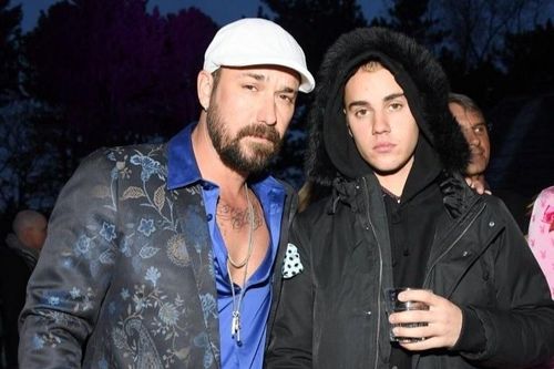 Cha của Justin Bieber gây phẫn nộ vì kỳ thị cộng đồng LGBTQ+