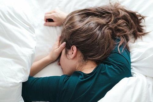 Ngủ nhiều cũng gây hại