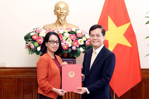 Bà Phạm Thu Hằng làm Người Phát ngôn Bộ Ngoại giao