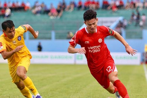 V-League 2023: Viettel chưa chắc trụ hạng như HAGL, SLNA