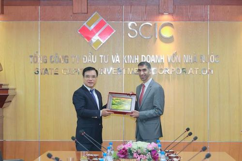 Quốc vụ khanh Thương mại quốc tế và lãnh đạo các tập đoàn UAE thăm, làm việc với SCIC