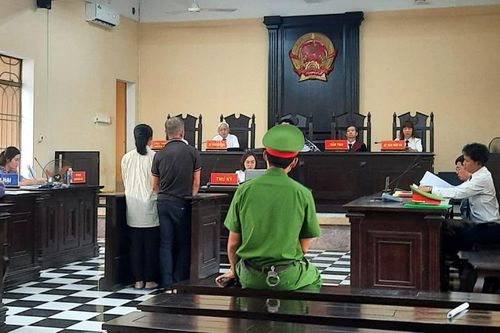 Làm ăn thua lỗ, vợ chồng lừa hơn 19,6 tỷ đồng để trả nợ