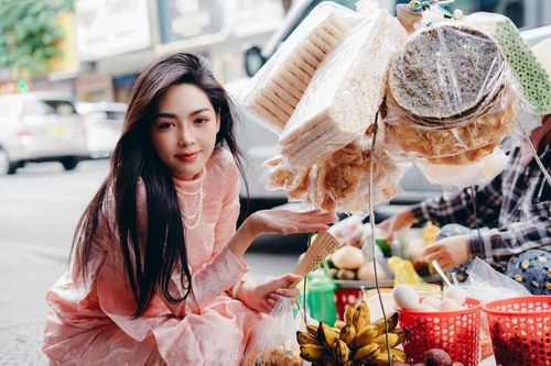 Cuộc sống 'vạn người mơ' của 'hot girl thẩm mỹ' gốc Nam Định