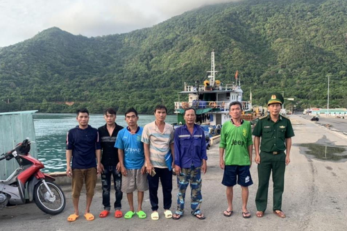 6 ngư dân trên tàu cá Bình Định bị đâm chìm đã được đưa vào bờ an toàn