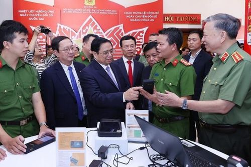 Để vẹn tròn sứ mệnh 'bảo vệ biên cương tư tưởng' trên không gian mạng…