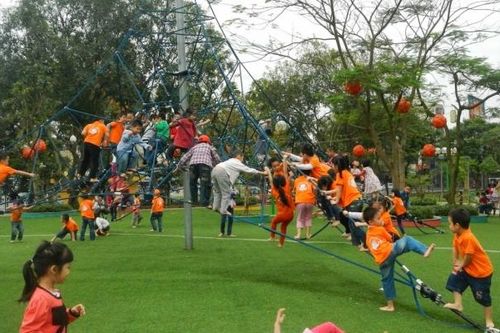 Cần quan tâm đúng mức sân chơi cho trẻ em dịp hè