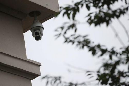 Vương quốc Anh loại camera giám sát của Trung Quốc khỏi các tòa nhà chính phủ