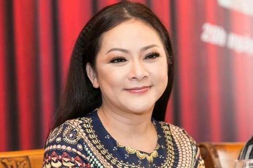 Ca sĩ Như Quỳnh bị gọi là máy bay phản lực và lời tấu hài kém duyên