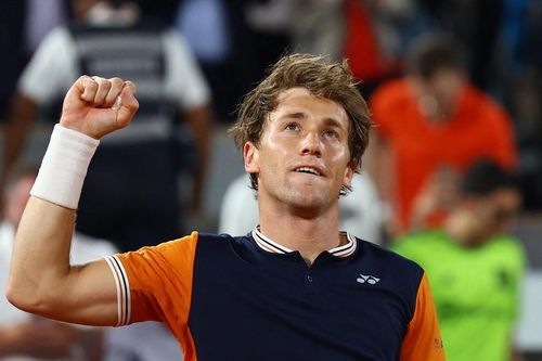 Bán kết Roland Garros 2023: Casper Ruud chiến Alexander Zverev