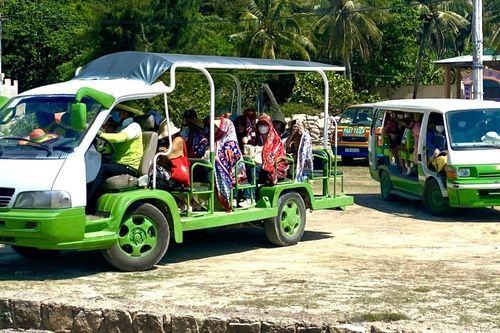 Hàng loạt xe tự chế '3 không' tung hoành ở Bình Định