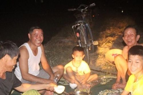 Ngày 8/6: 'Chảo lửa' Nghệ An cắt điện diện rộng, nhiều nơi mất điện đến nửa đêm