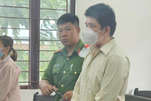 Án tù cho người cha xâm hại con gái