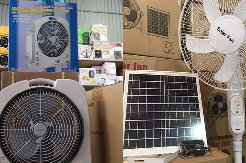 Nhập quạt tích điện bán cả mùa hè, chỉ 2 tuần hàng đã hết sạch