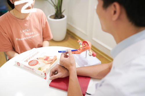 Thói quen thường gặp ở phụ nữ trẻ gây vô sinh, hiếm muộn