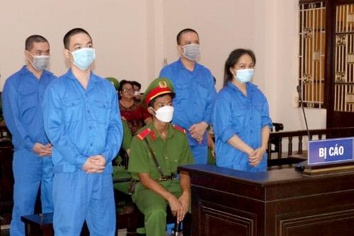 55 năm tù cho 4 đối tượng được thuê 'dằn mặt' người khác