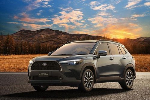 Toyota triệu hồi hơn 110.000 xe Corolla Cross vì liên quan lỗi túi khí