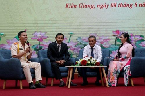 Kiên Giang: Kỷ niệm 75 năm Ngày Chủ tịch Hồ Chí Minh ra Lời kêu gọi thi đua ái quốc