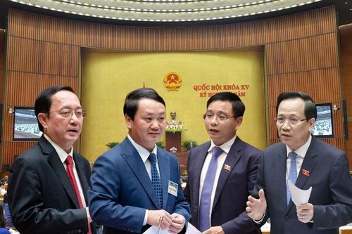 'Chấm điểm' chất vấn: Bộ trưởng nắm rõ vấn đề, không né tránh
