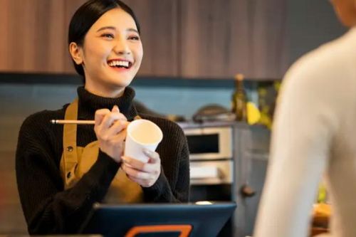 Giới trẻ Trung Quốc từ bỏ công việc văn phòng để làm 'việc nhẹ lương thấp', nguyên nhân vì đâu?