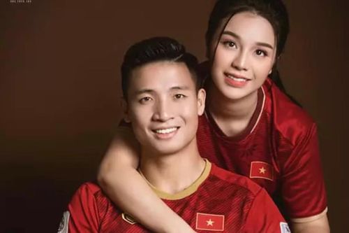 Netizen phát hiện điều bất thường trên tài khoản cá nhân của bà xã Bùi Tiến Dũng