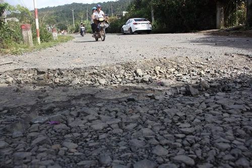 Bảo trì không ngăn được xuống cấp, Quốc lộ 27 qua Lâm Đồng mòn mỏi chờ vốn 15 năm