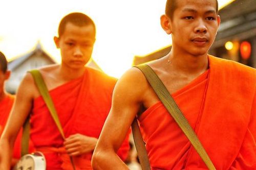 Du lịch Lào khởi sắc nhờ 'mở khóa' đường sắt tốc độ cao và nối lại đường bay quốc tế