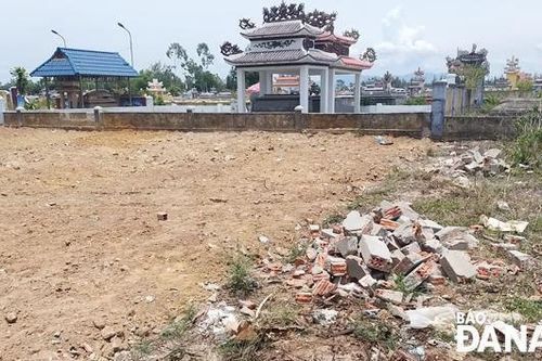 Bố trí đất cải táng, chôn cất miễn phí tại các nghĩa trang của thành phố