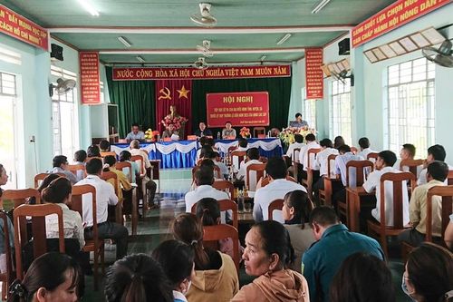 Đại biểu Hội đồng nhân dân 3 cấp tiếp xúc cử tri tại huyện Phú Thiện